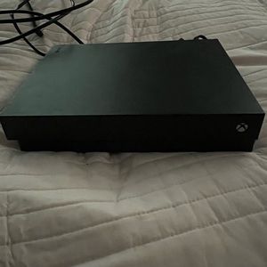 Xbox One 1tb console and controller with power and HDMI cord